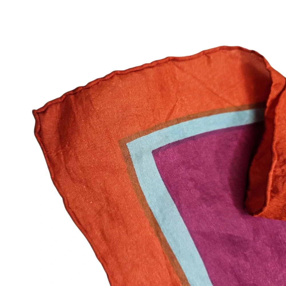 N/A square silk